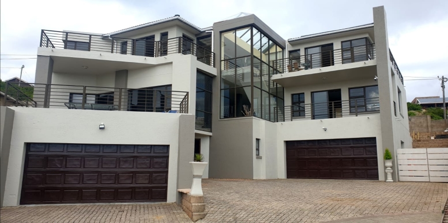 5 Bedroom Property for Sale in Dana Bay Western Cape